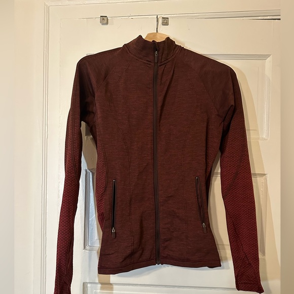 Lululemon ready to run jacket evanescent - Picture 4 of 11